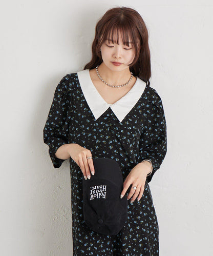 翻領花卉連衣裙