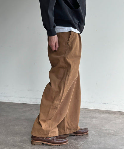 休閒彎刀帆布褲子