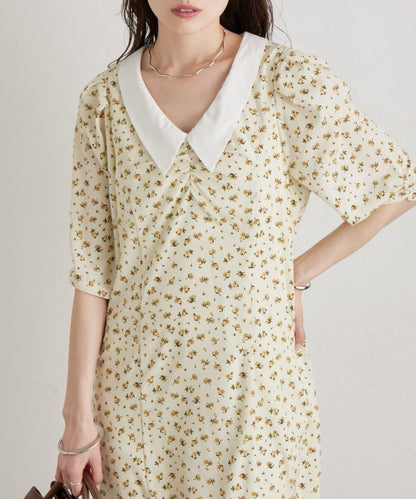 翻領花卉連衣裙