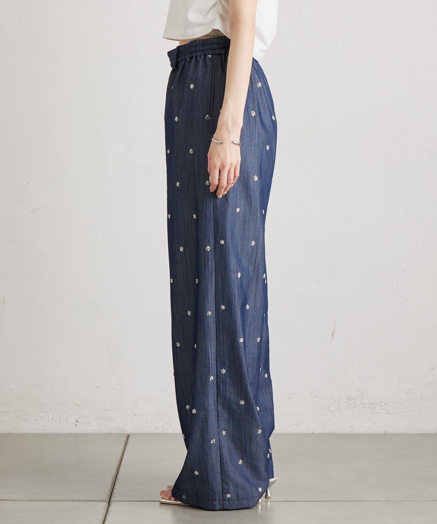 花卉圖案西裝褲