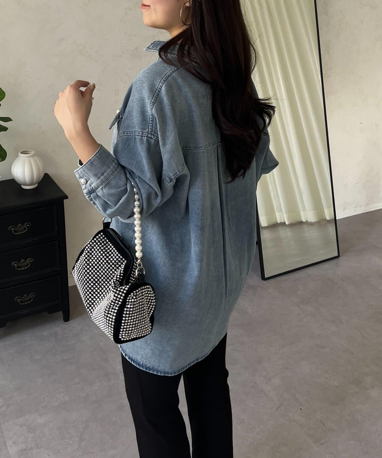 珍珠紐扣 寬鬆廓形 牛仔襯衫