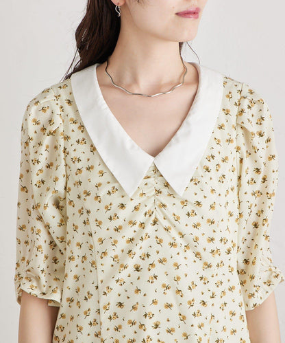 翻領花卉連衣裙