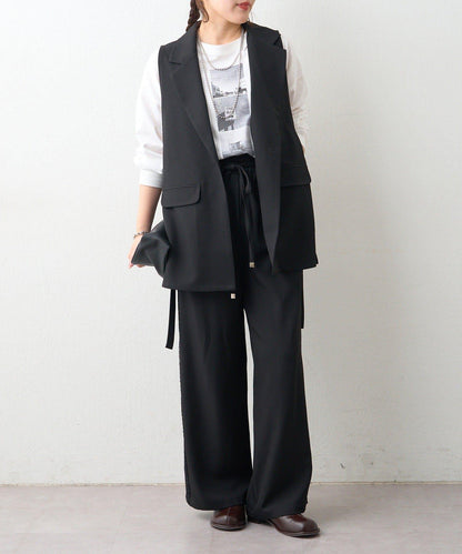 可成套搭配 D環設計 馬甲