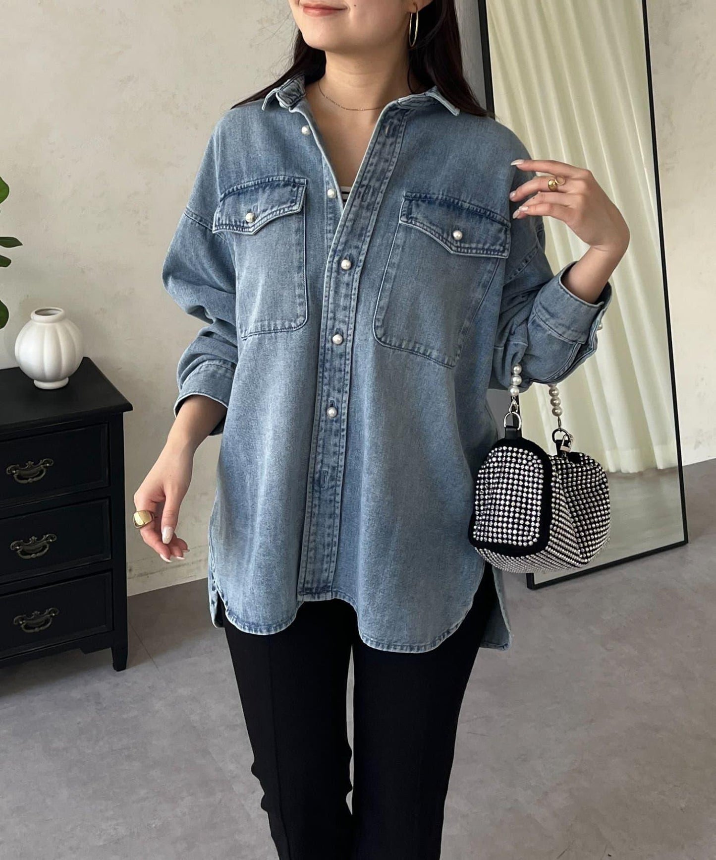 珍珠紐扣 寬鬆廓形 牛仔襯衫