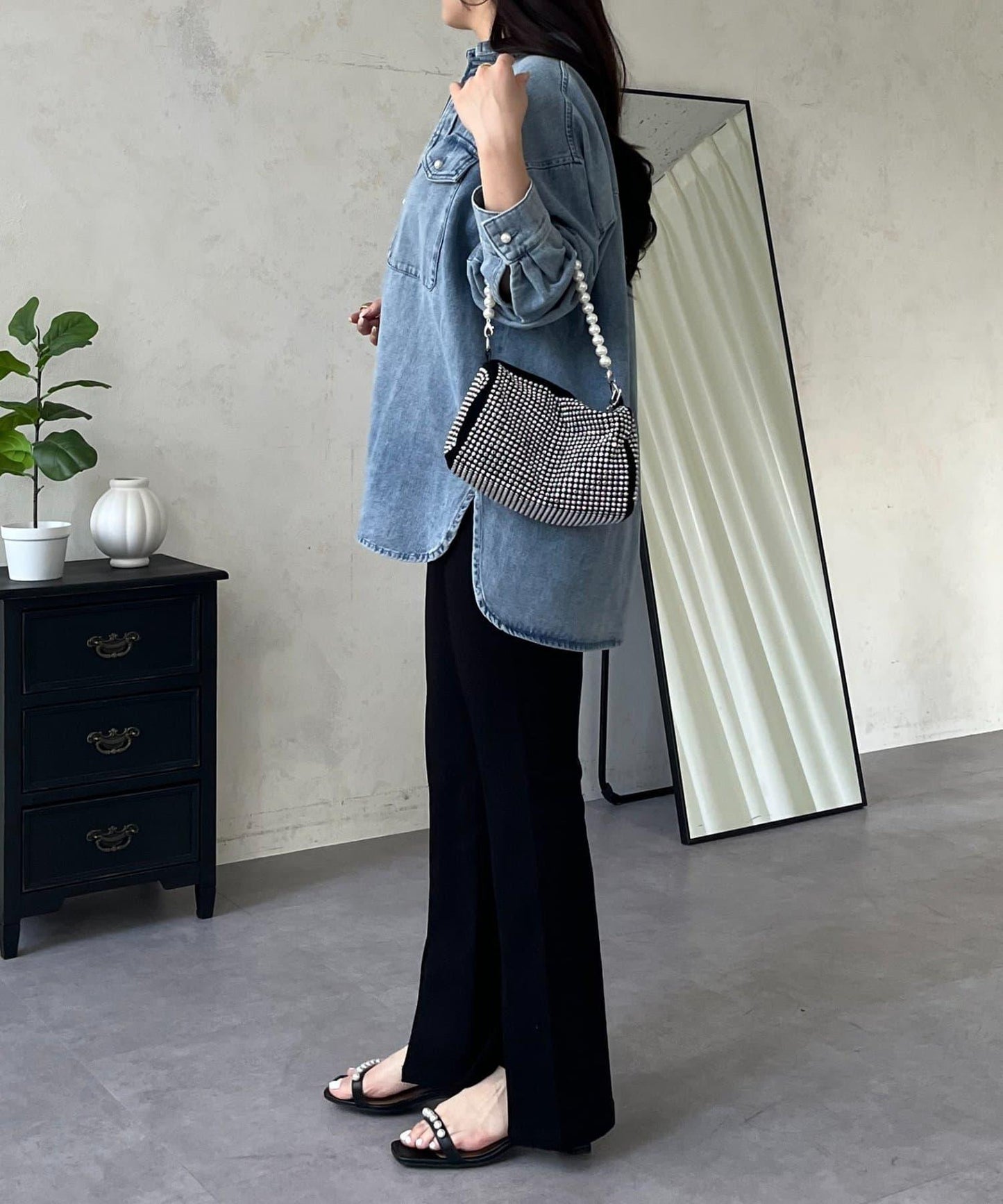 珍珠紐扣 寬鬆廓形 牛仔襯衫