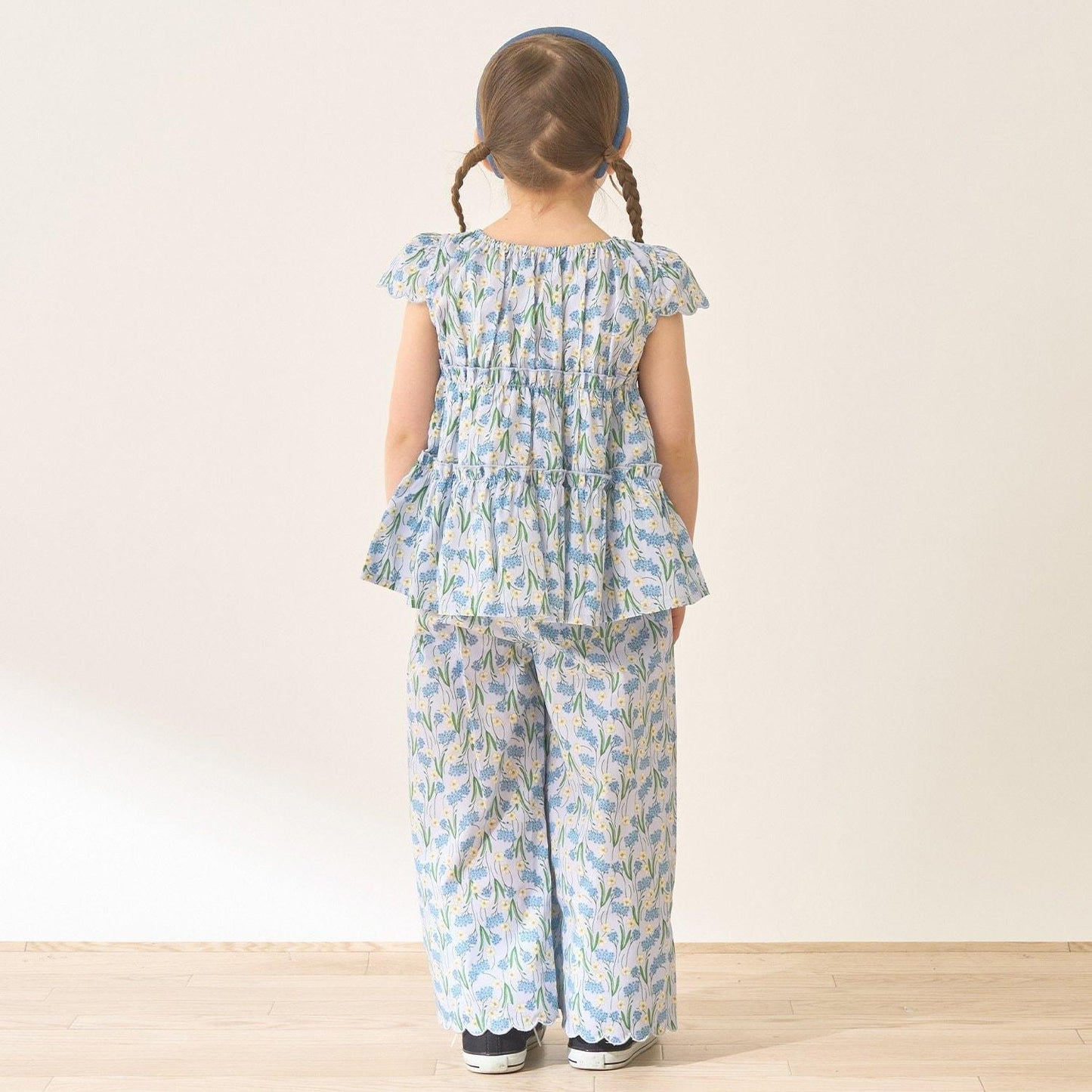 全面印花荷葉層疊上衣＋波浪邊褲裝套裝