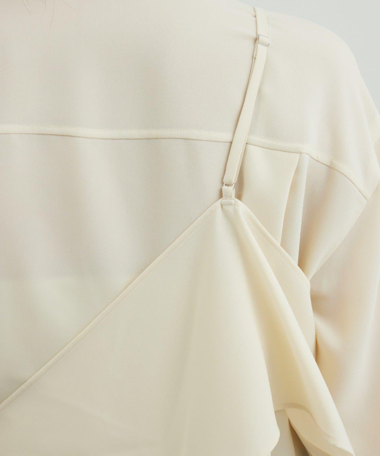 單肩疊穿設計 襯衫