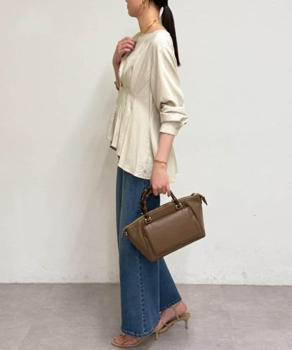 A字版型荷葉邊設計襯衫