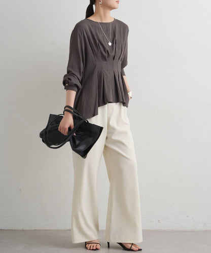 A字版型荷葉邊設計襯衫