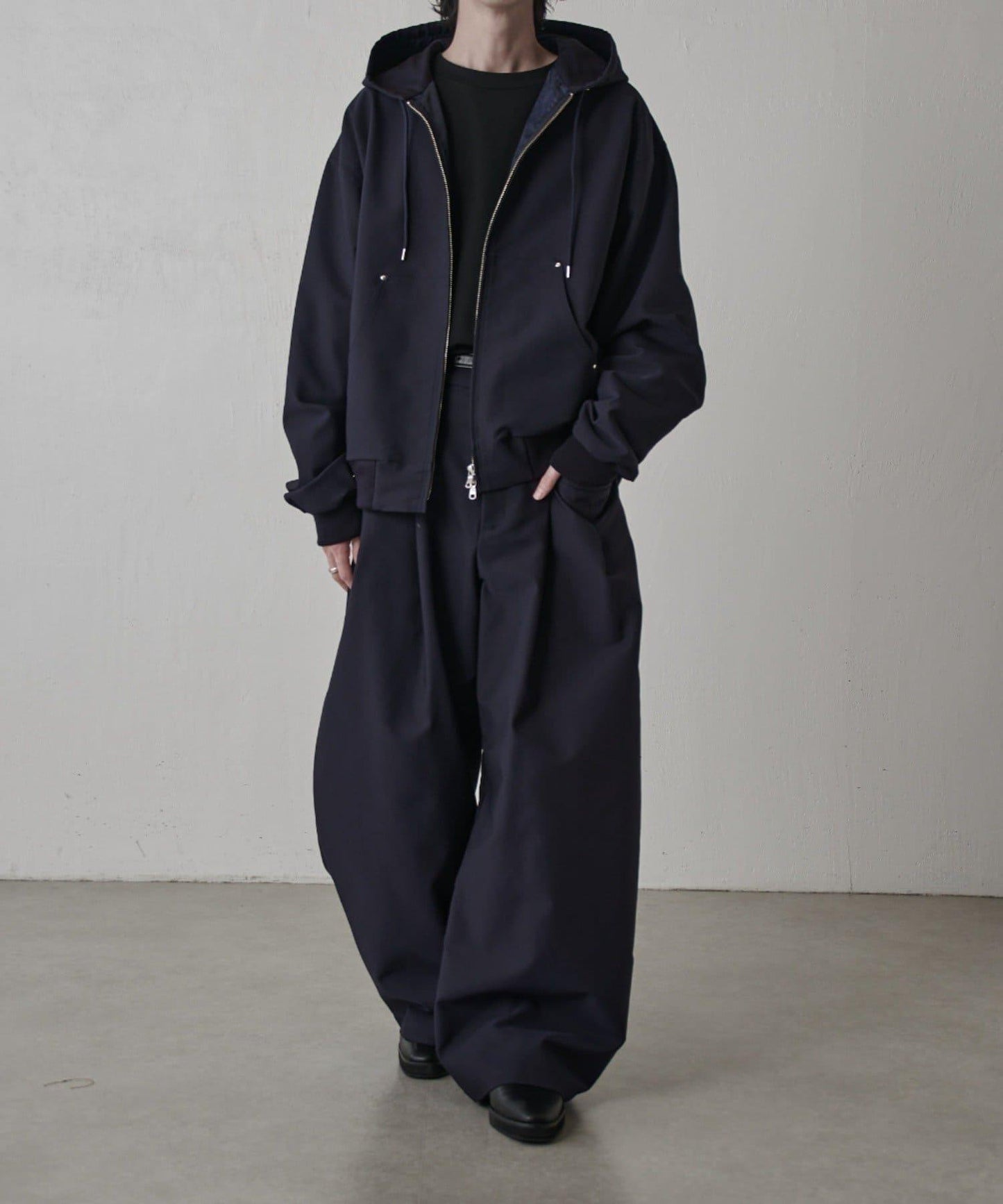 運動風連帽夾克