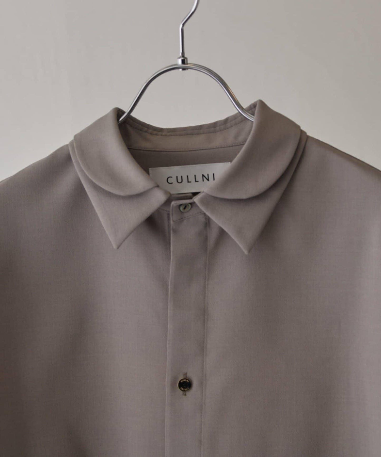 CULLNI exclusive for Lui's 雙領比翼設計襯衫