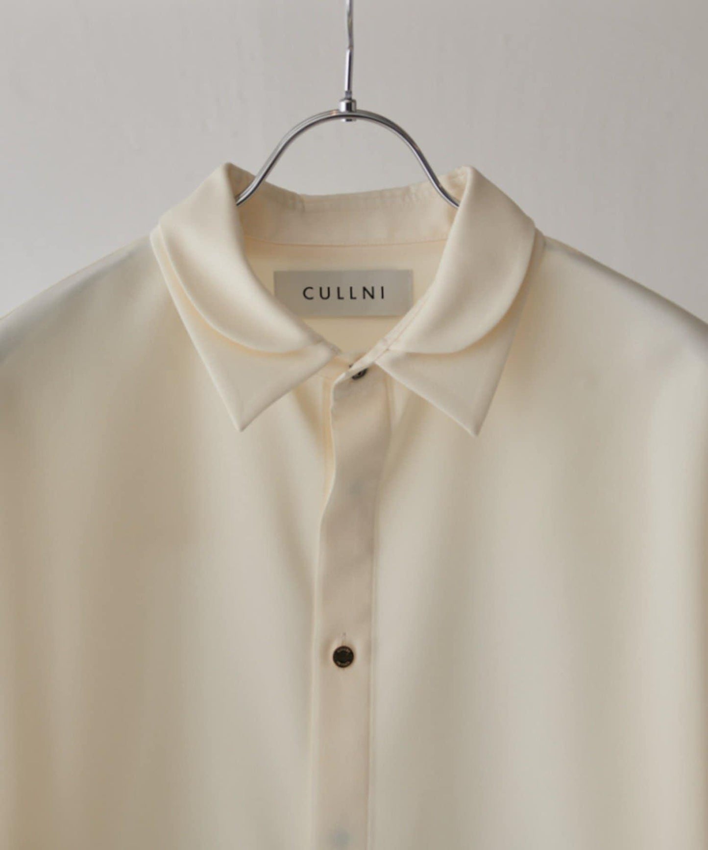 CULLNI exclusive for Lui's 雙領比翼設計襯衫