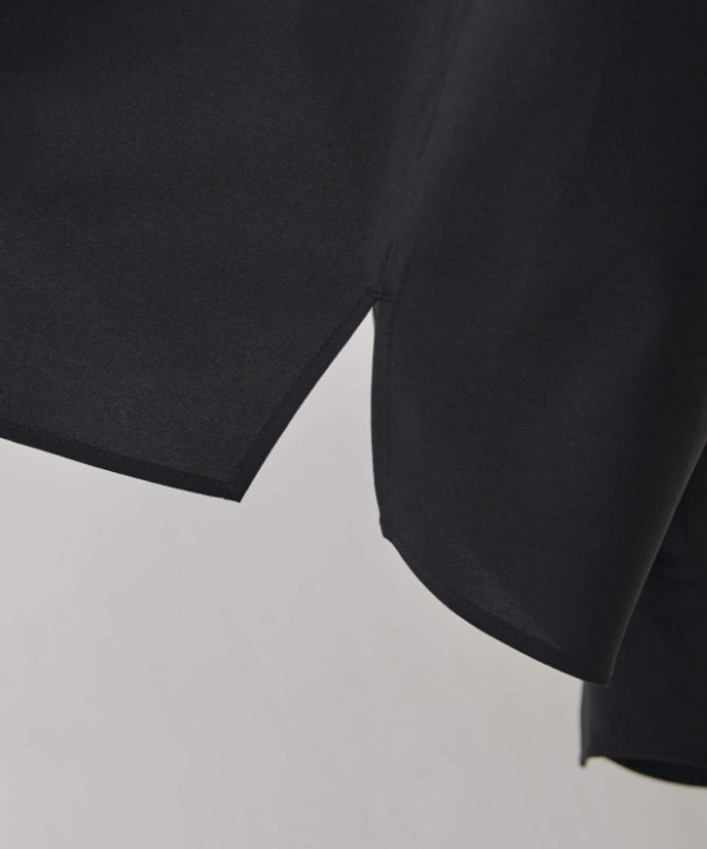 CULLNI exclusive for Lui's 雙領比翼設計襯衫