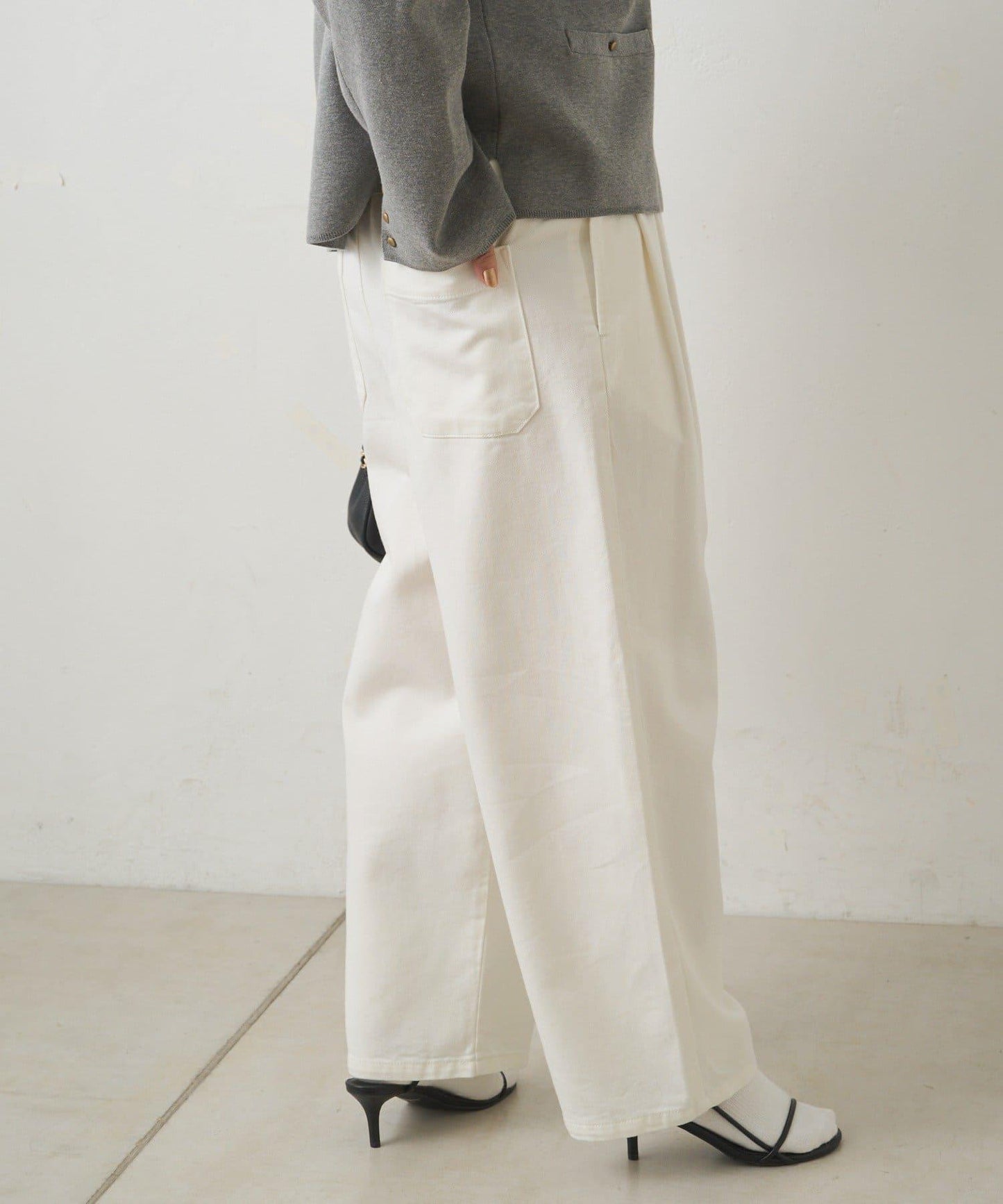 天絲混紡牛仔雙褶休閒褲