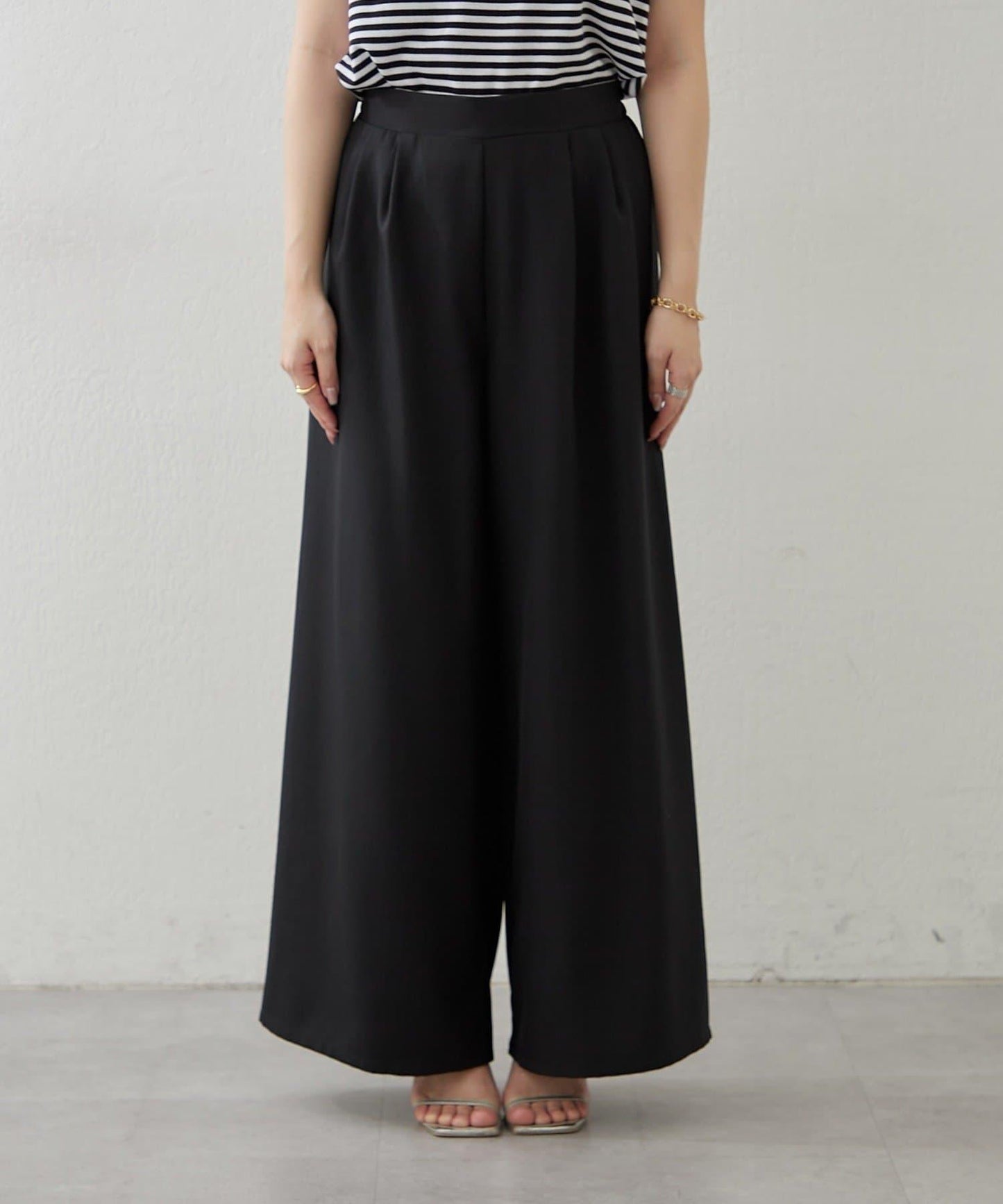 兩件套 WZIP 荷葉邊馬甲 闊腿褲套裝