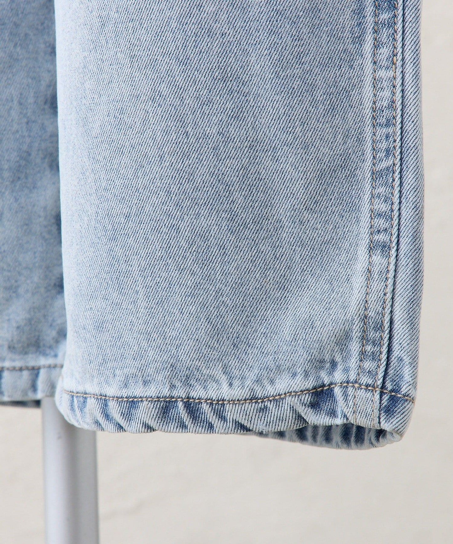 天絲混紡牛仔揹帶褲