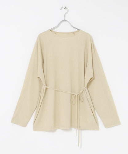 透肌寬鬆設計 配肩帶 上衣