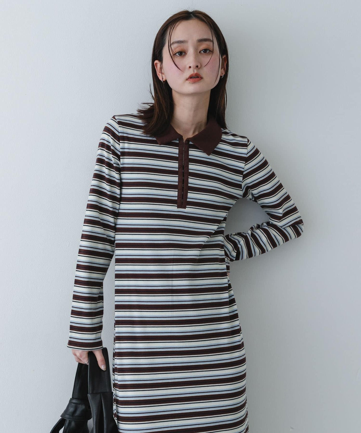 有領按扣設計 連衣裙