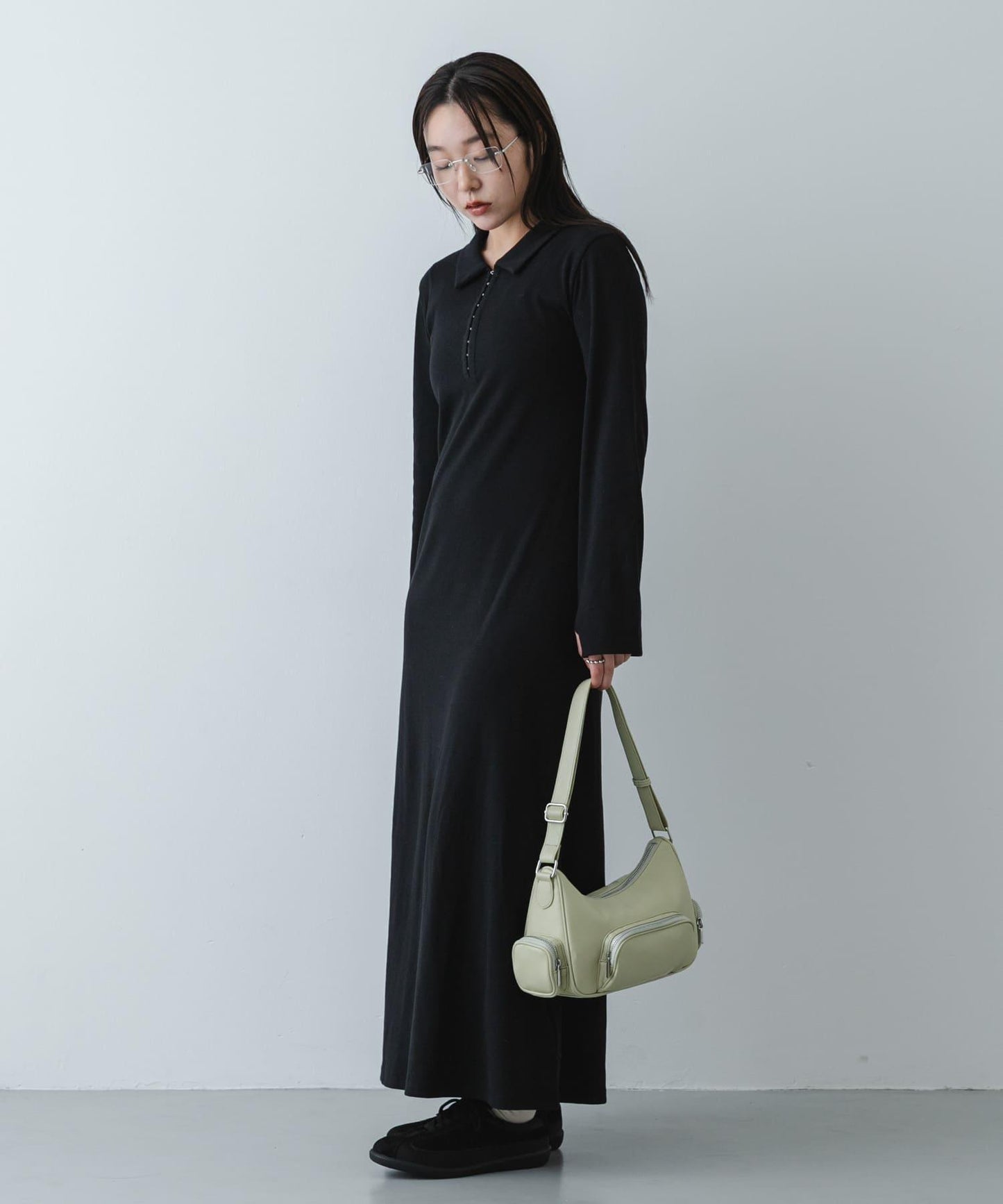 有領按扣設計 連衣裙