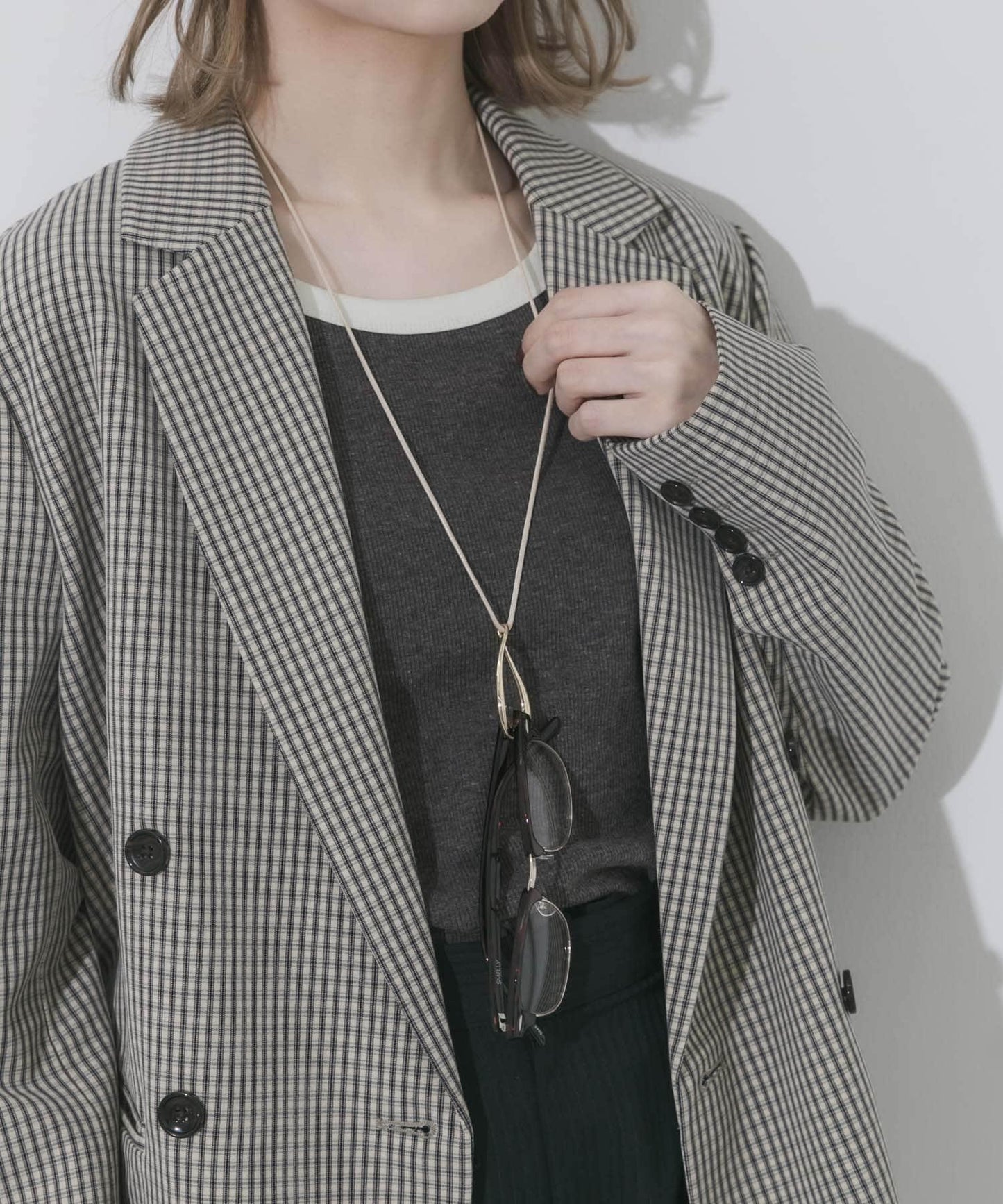 質感金屬眼鏡掛件