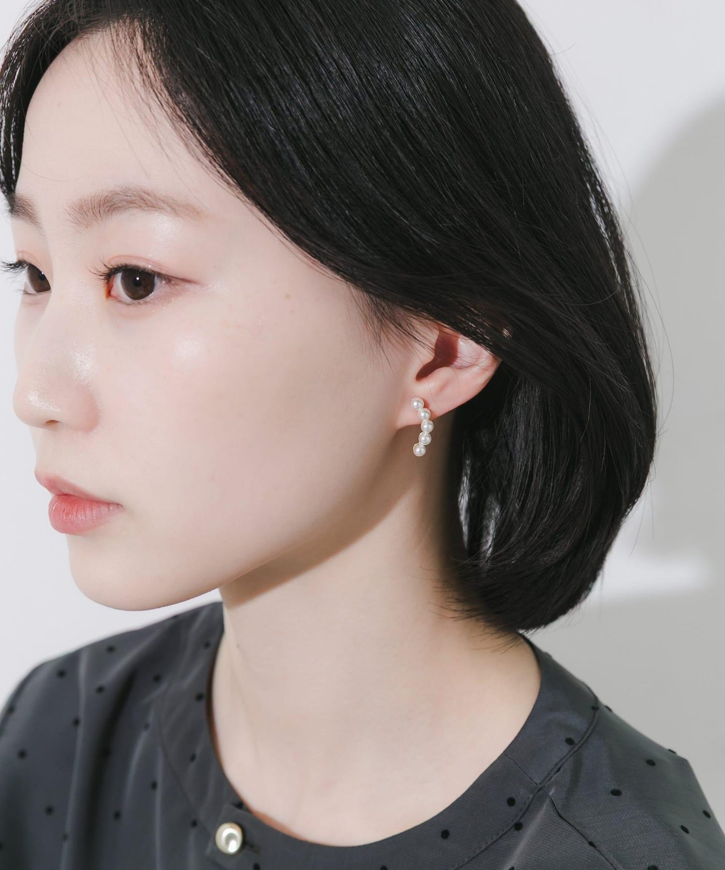弧線造型 珍珠 耳釘