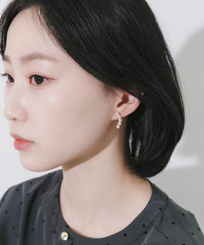 弧線造型 珍珠 耳釘