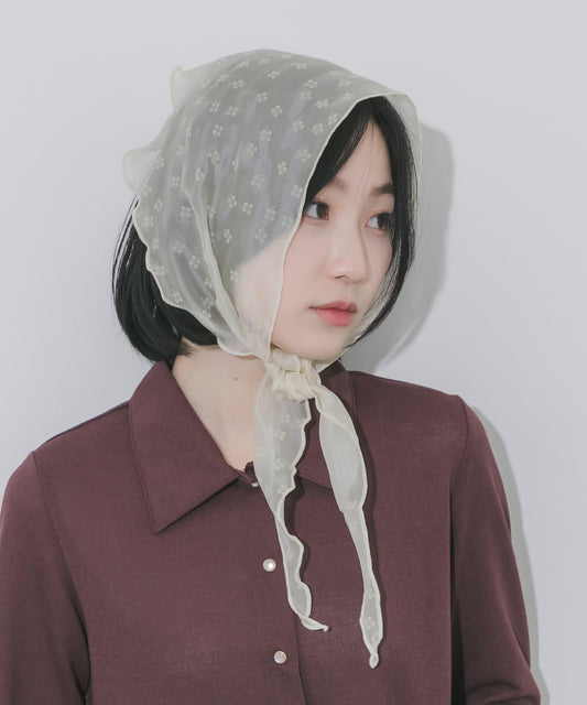 花卉圖案三角絲巾