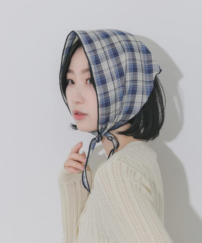 格紋三角設計絲巾