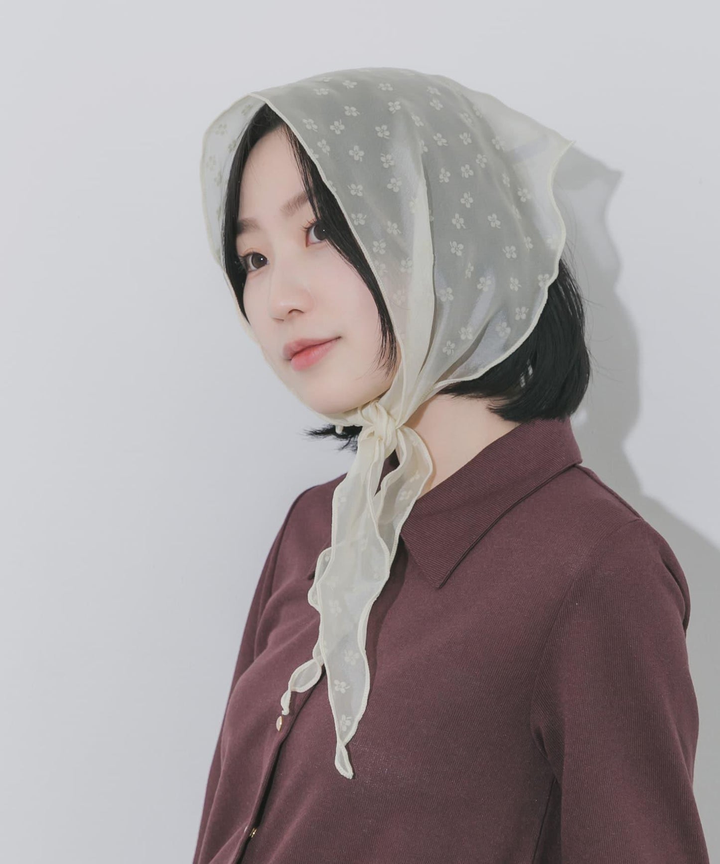 花卉圖案三角絲巾