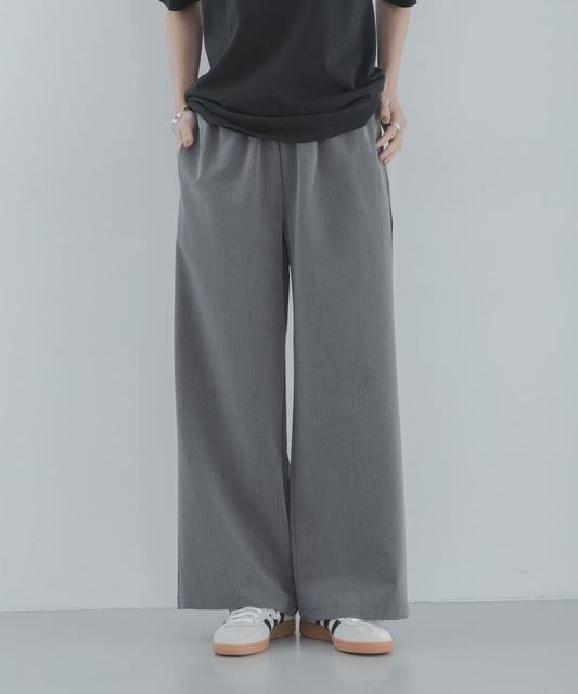 無束縛寬鬆廓形 彈力設計 休閒褲