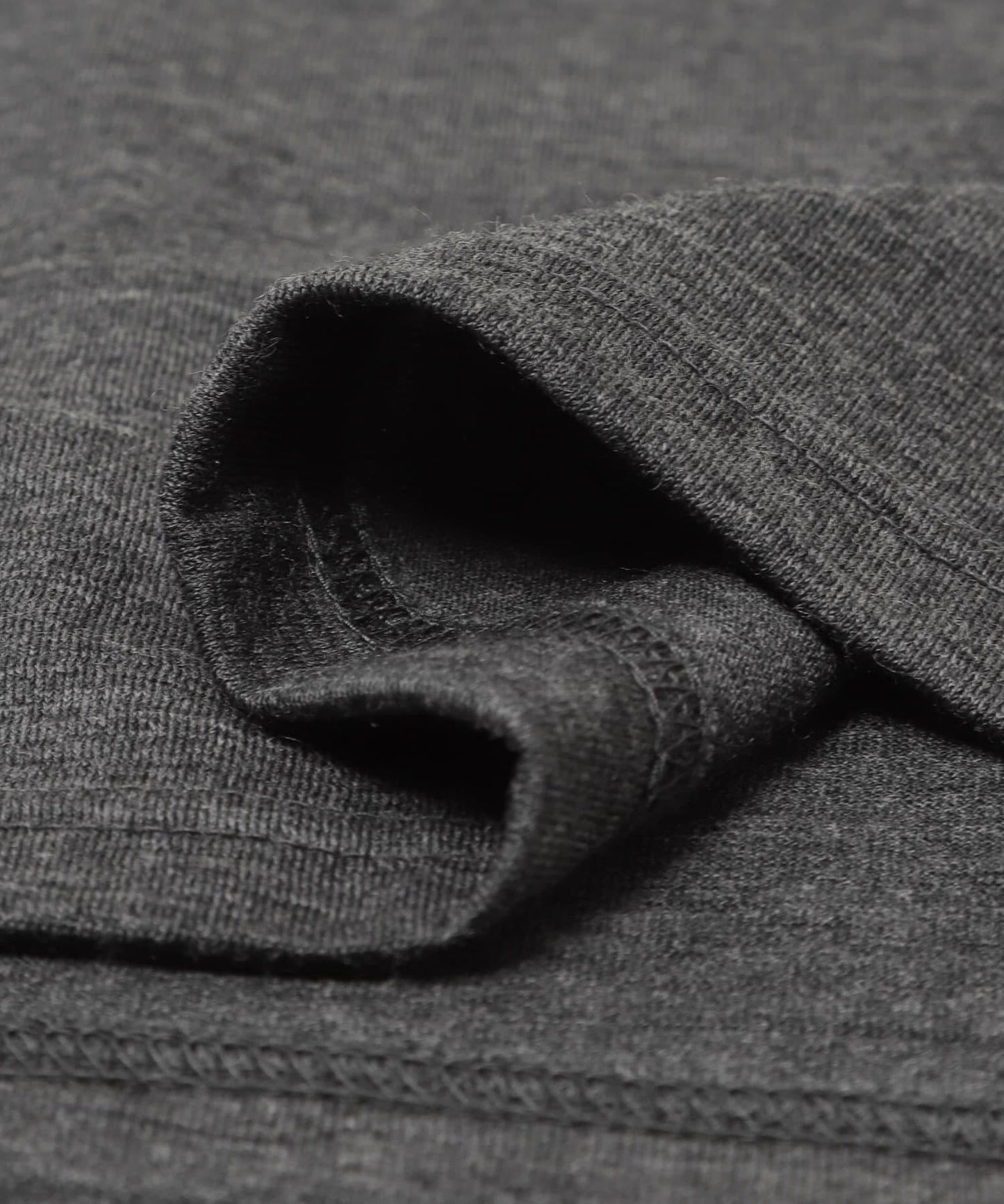 new basic WASHABLE MERINO WOOL LONG-SLEEVE 長袖上衣