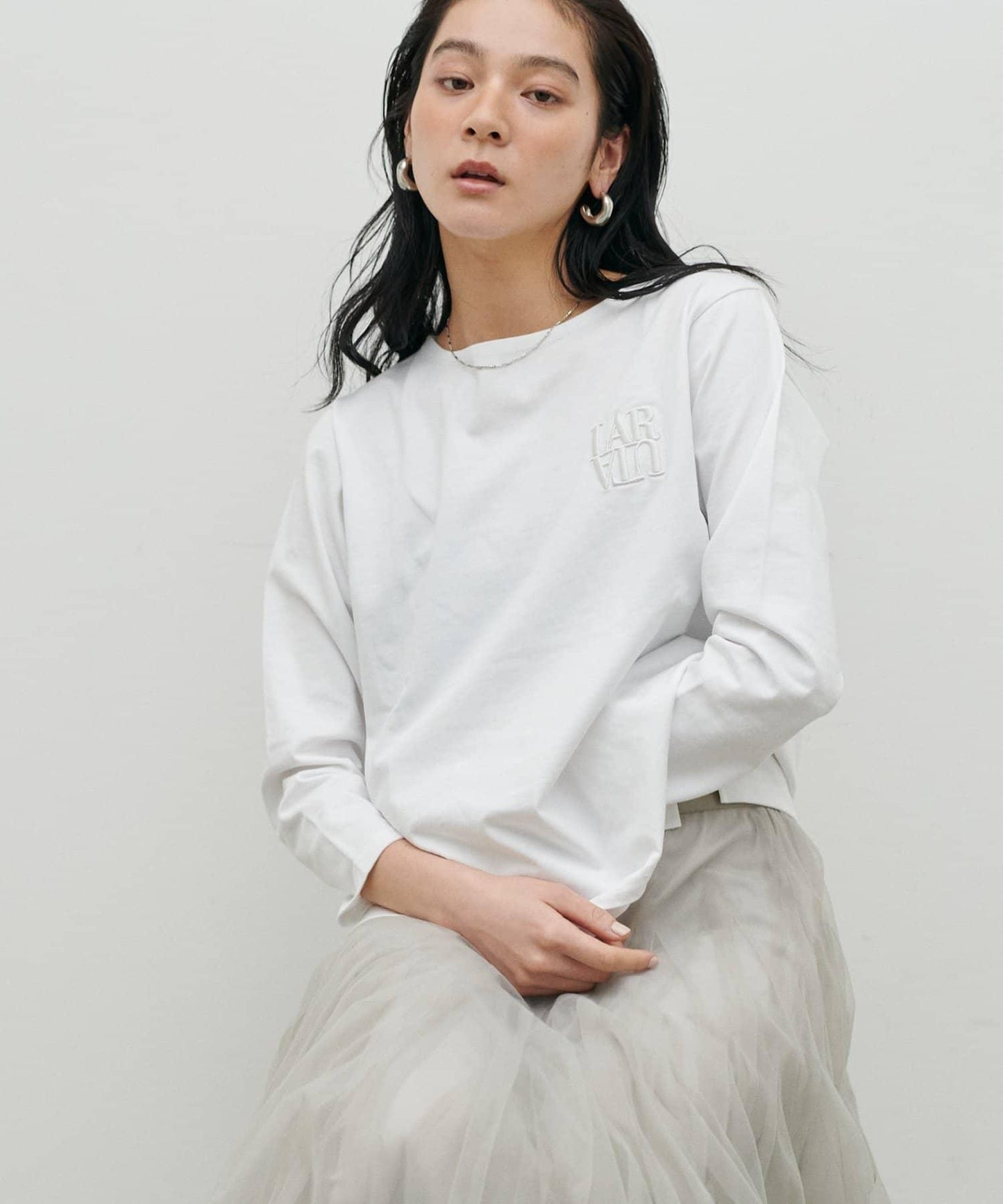 立體厚繡小Logo設計 NEW 長袖T恤