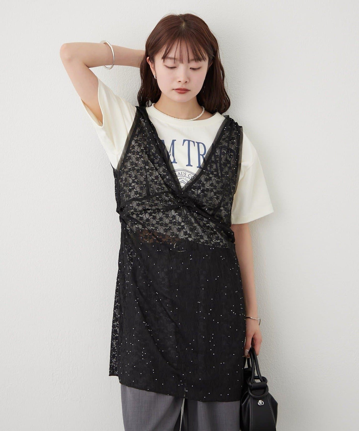 閃亮蕾絲吊帶連衣裙