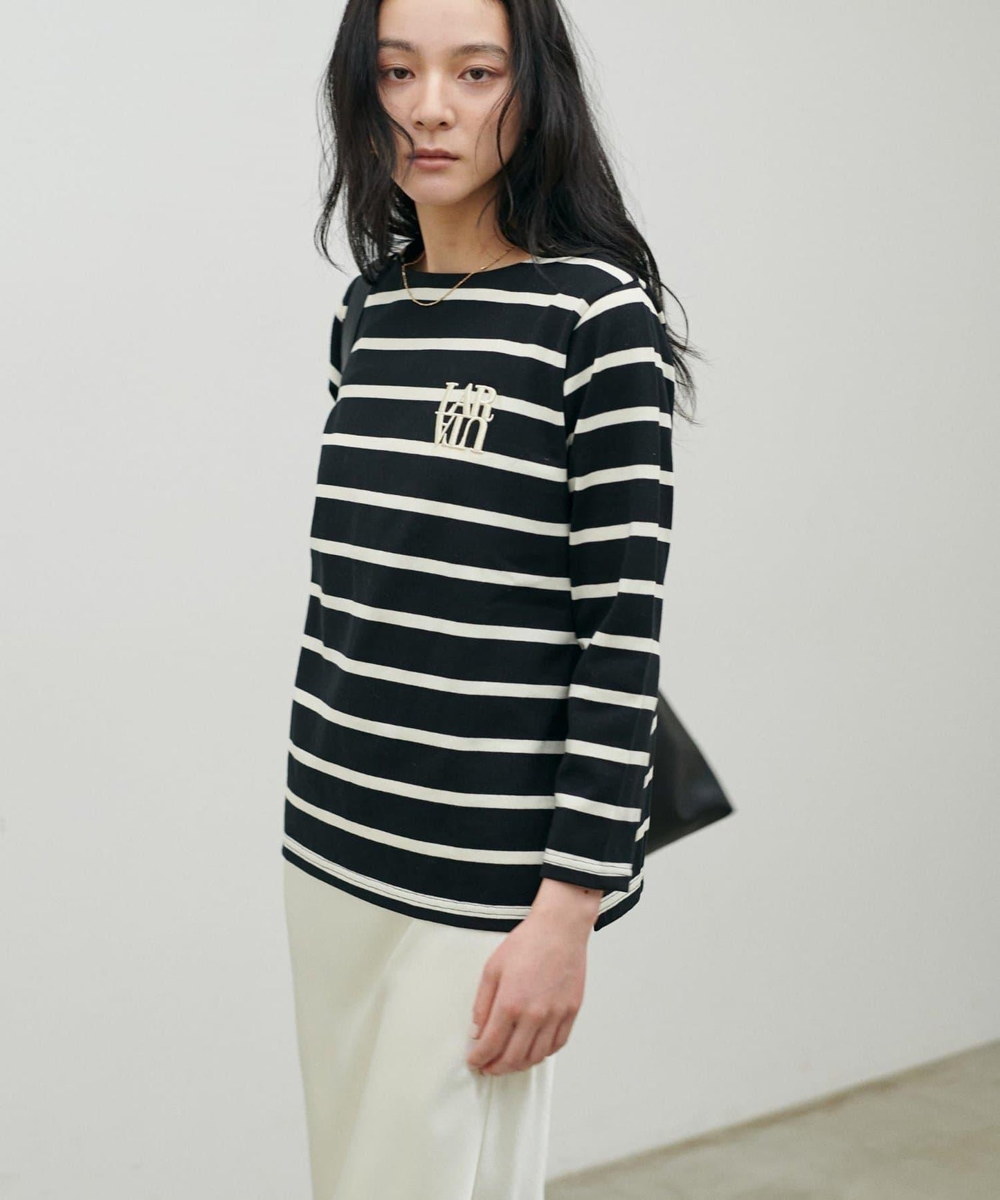 立體厚繡小Logo設計 NEW 長袖T恤