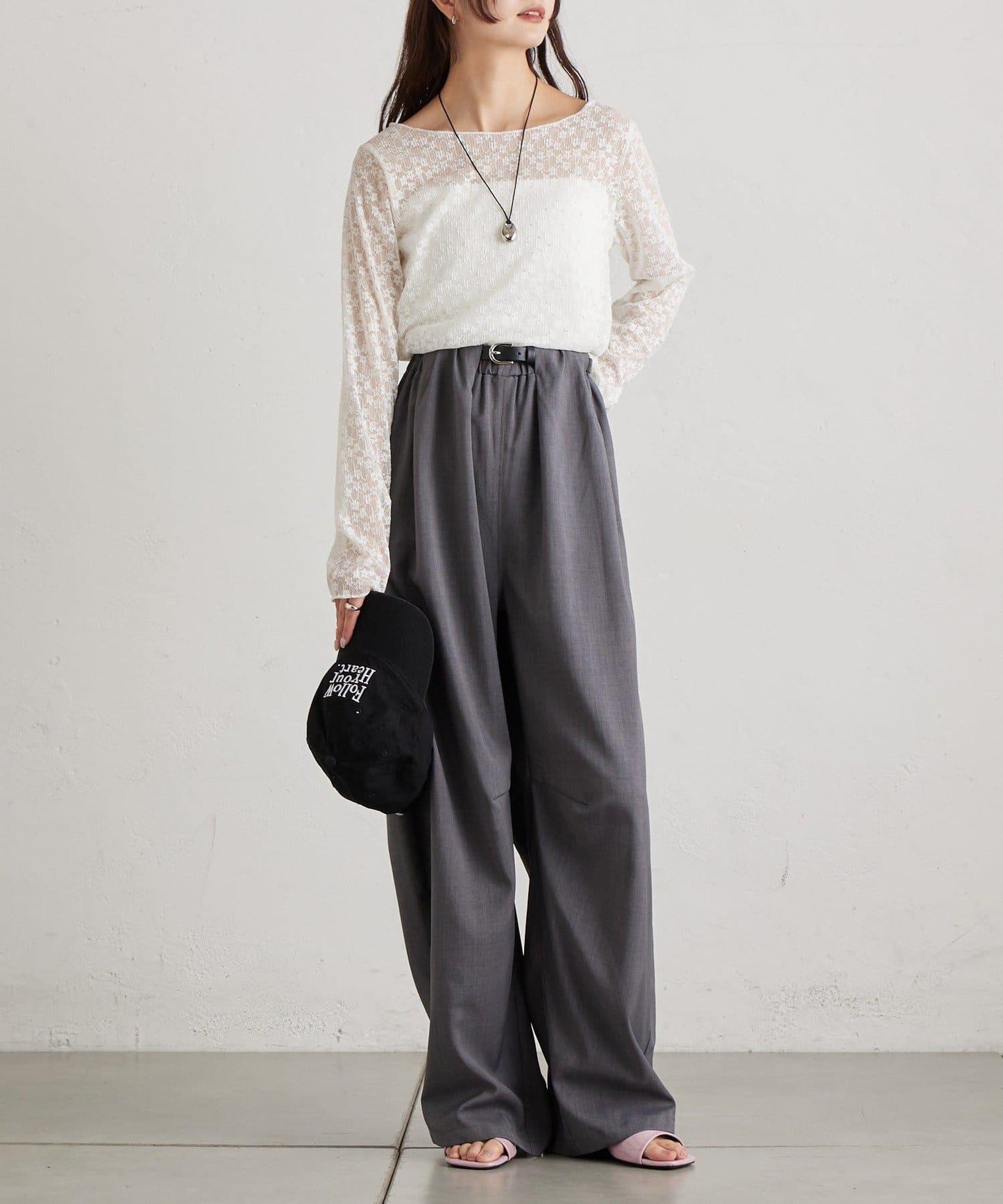 亮面蕾絲設計 長袖T恤