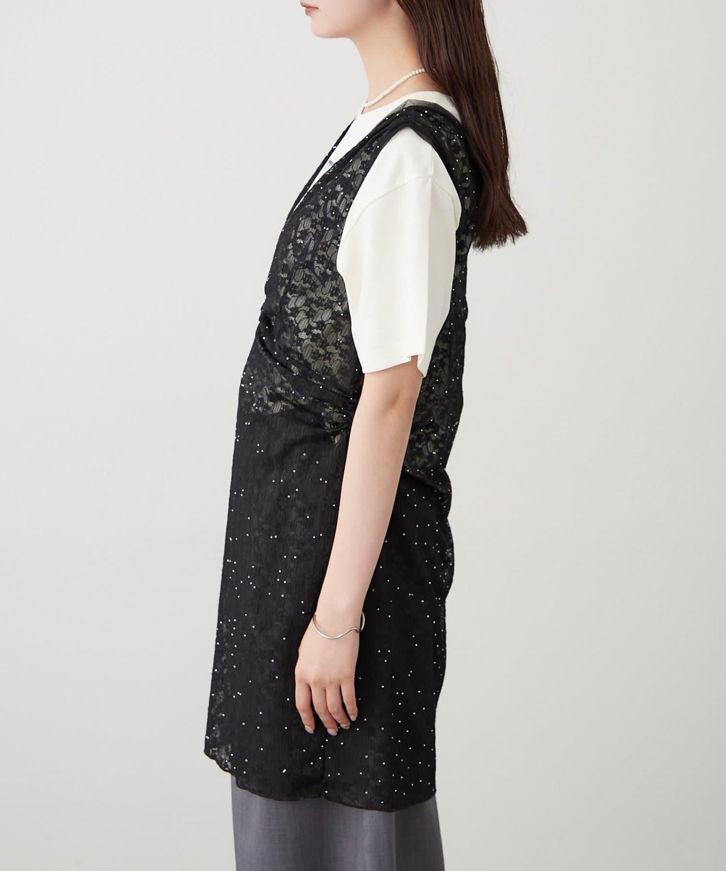 閃亮蕾絲吊帶連衣裙