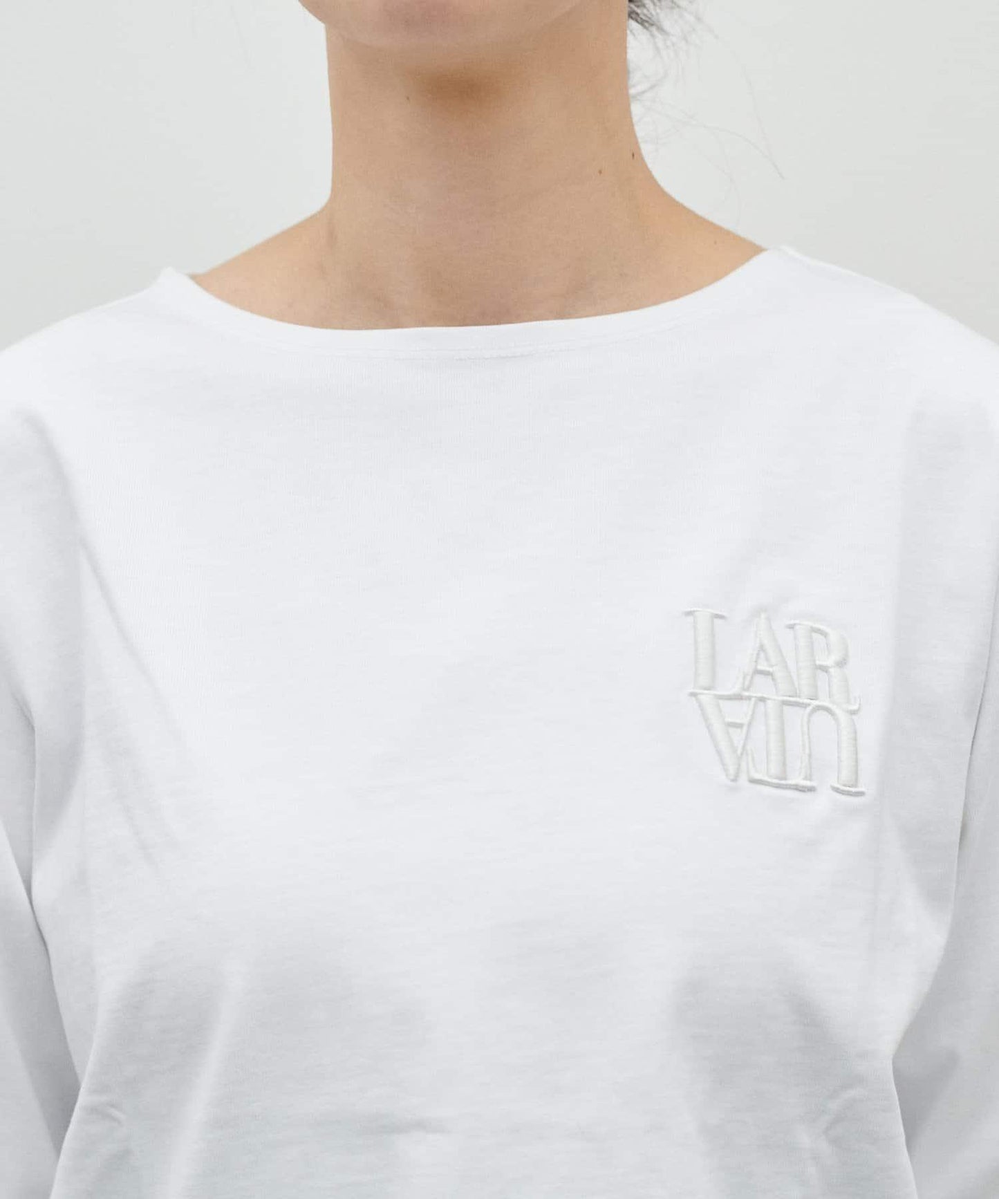 立體厚繡小Logo設計 NEW 長袖T恤