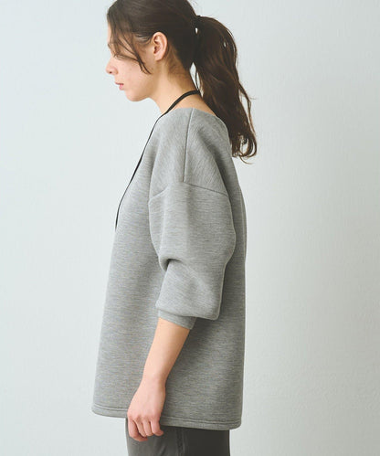 露肩 空氣層面料 套頭上衣