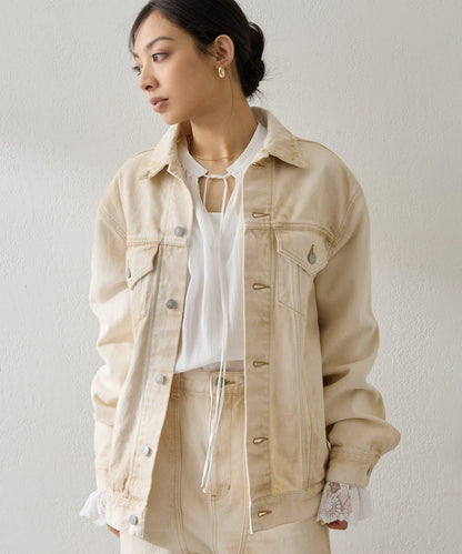 日曬褪色牛仔夾克