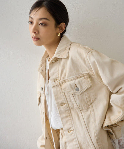 日曬褪色牛仔夾克