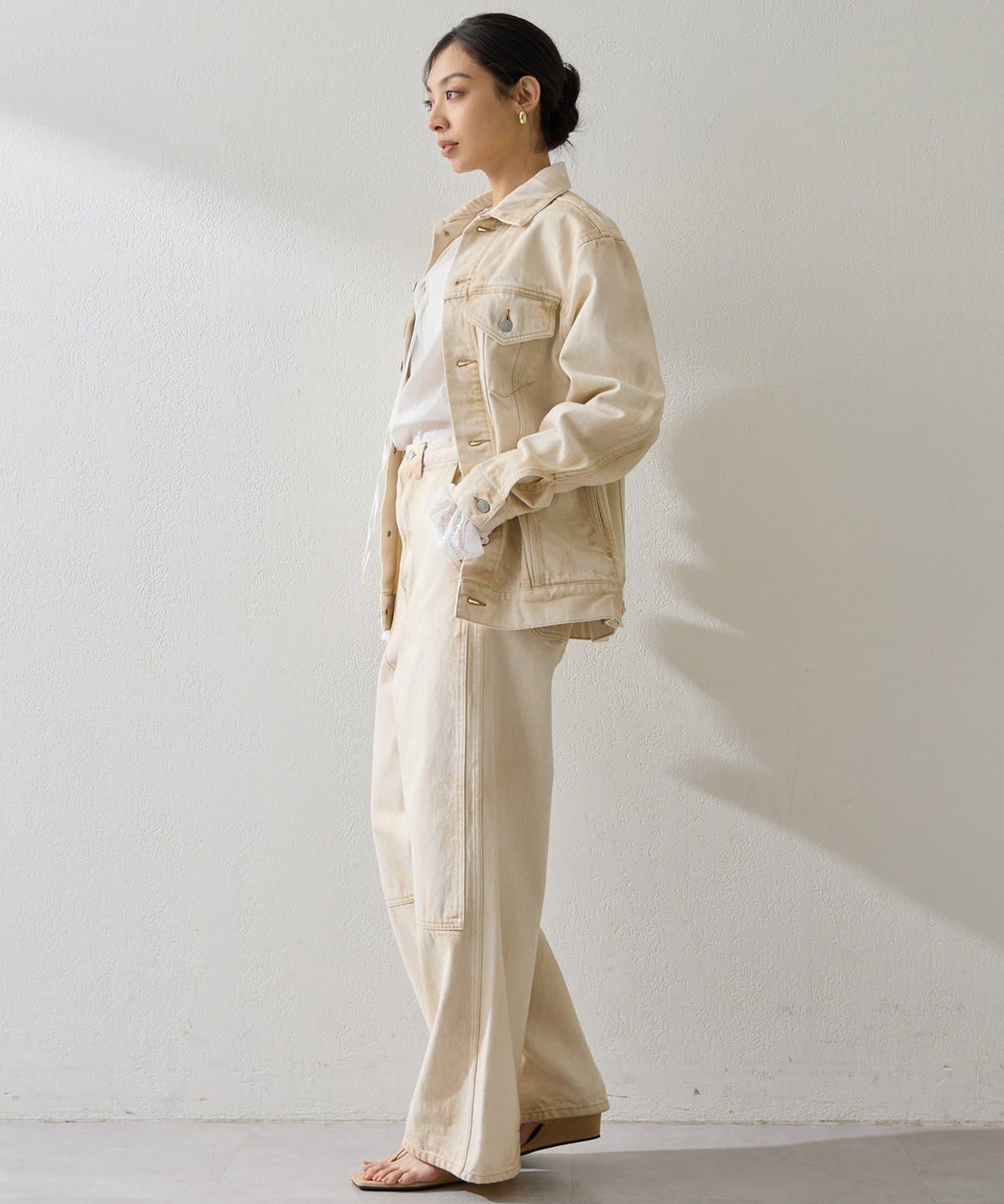 日曬褪色牛仔夾克