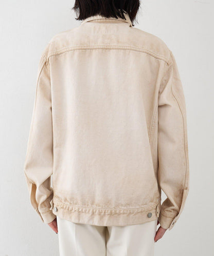 日曬褪色牛仔夾克