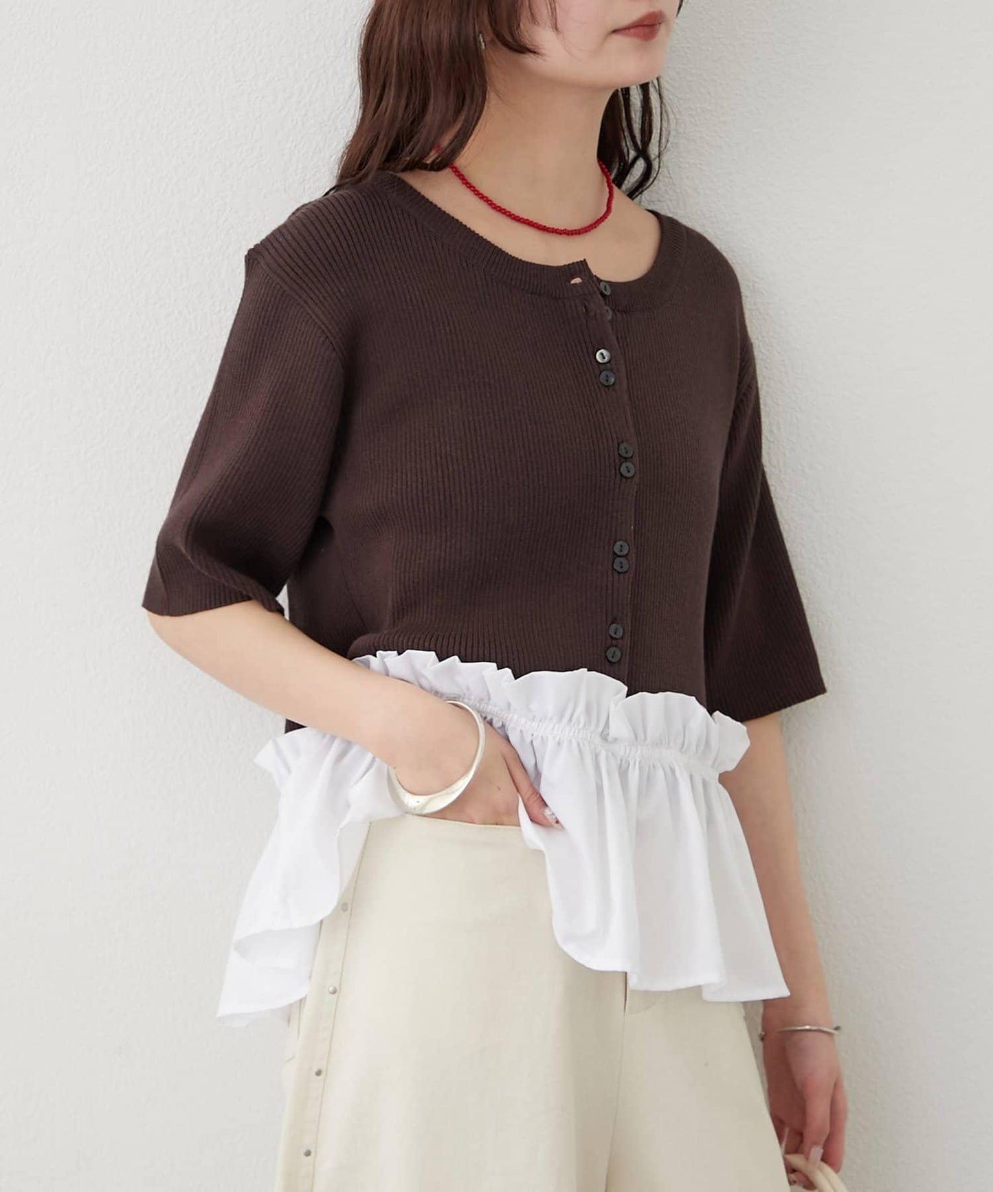 荷葉擺短袖針織上衣