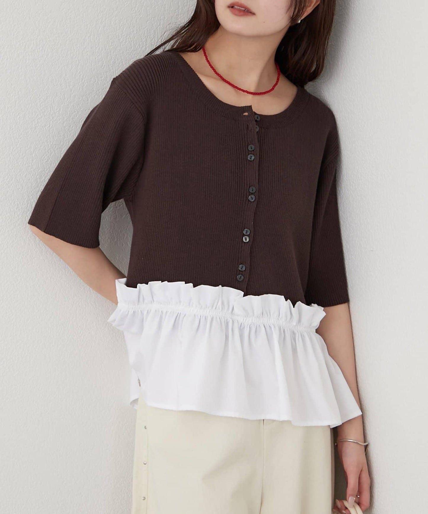 荷葉擺短袖針織上衣