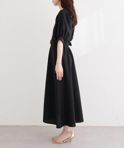 前排扣腰帶設計連衣裙