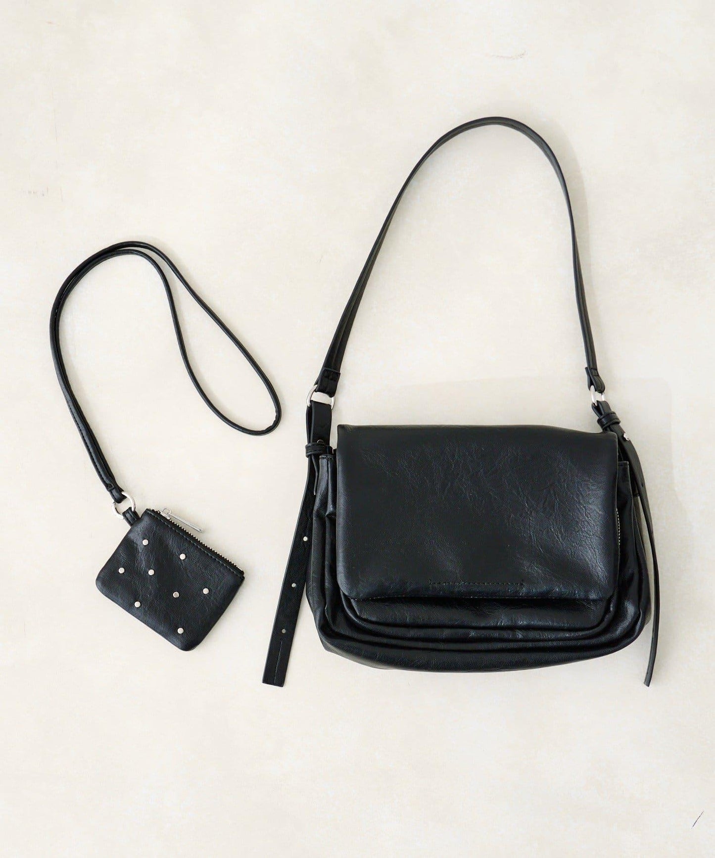 鉚釘裝飾 化妝包和單肩包