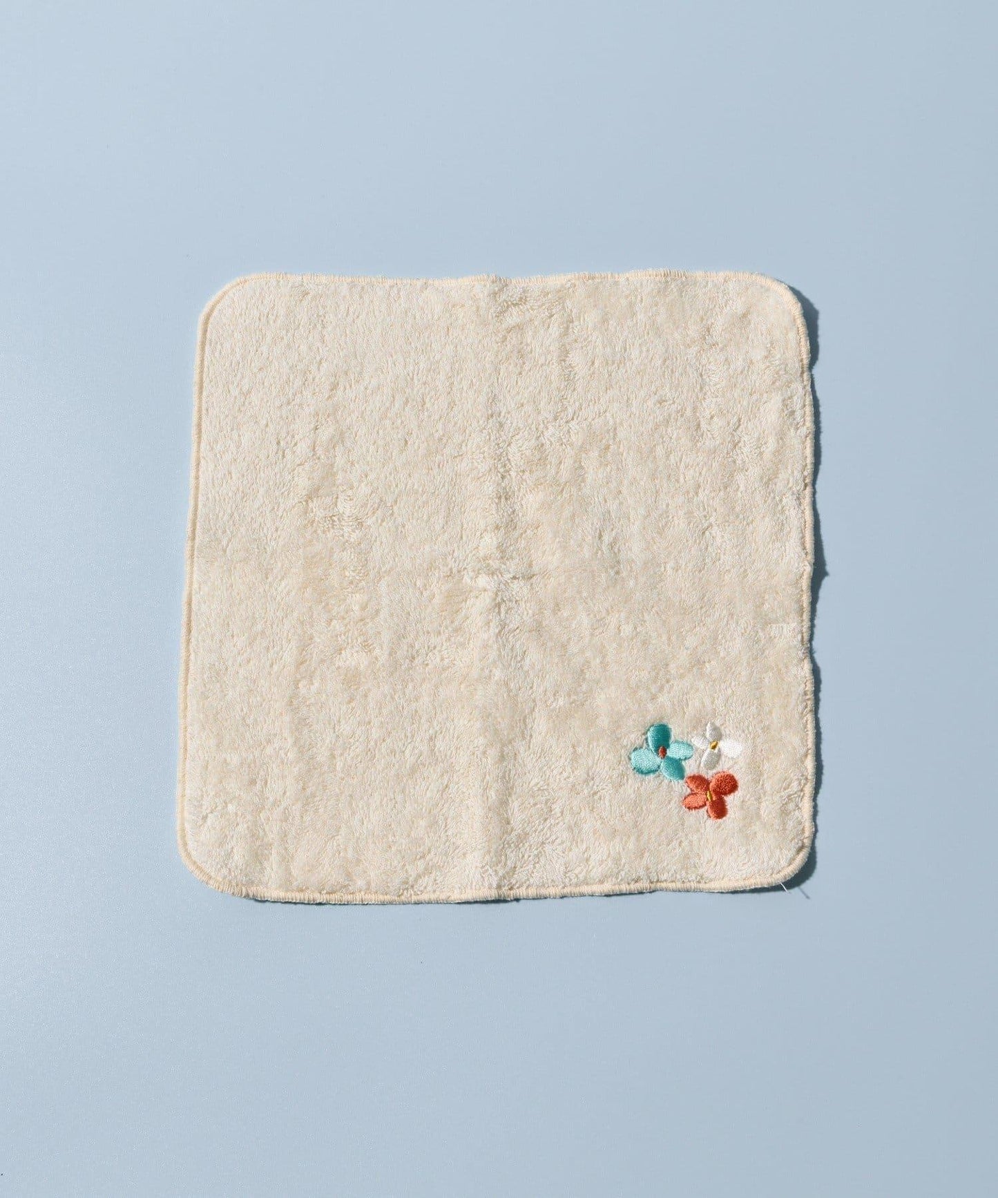 Kindly Yours 花卉刺繡毛巾手帕