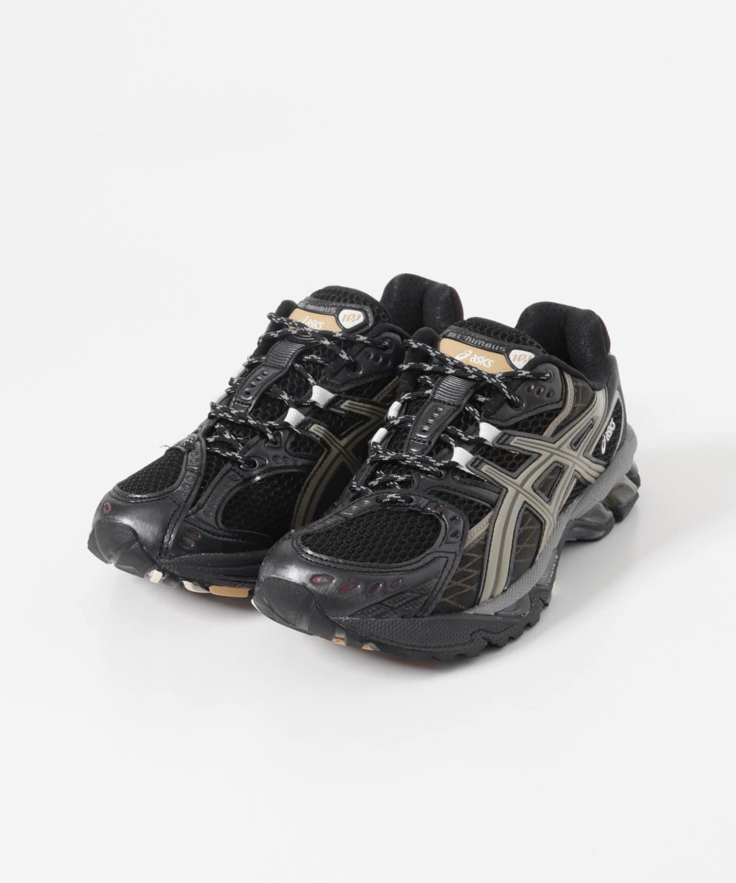 ASICS GEL-NIMBUS 10.1 鞋
