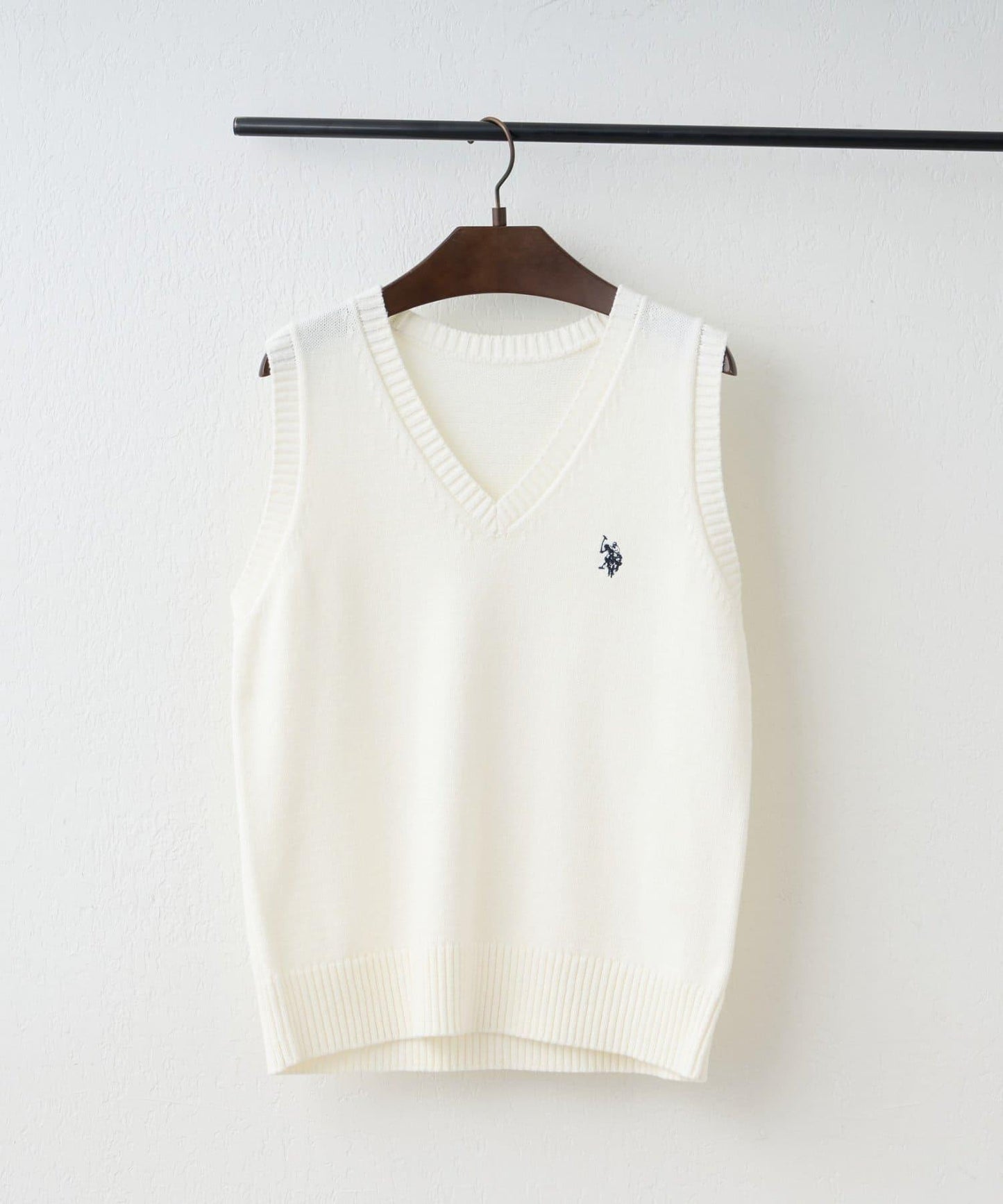 U.S. POLO ASSN. ×RMAF 學院風針織背心