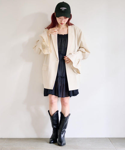 喇叭袖設計夾克